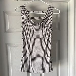 WHBM Top w/ Cute Back C1